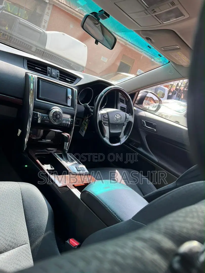 Toyota Mark X 2012 White