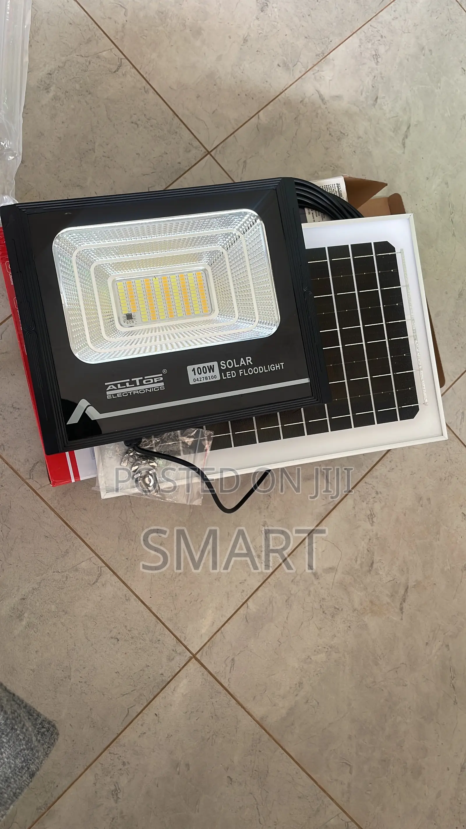 High-Quality 100W Solar Floodlight for Home Business