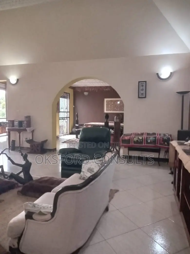 10bdrm House in Nakawa for sale