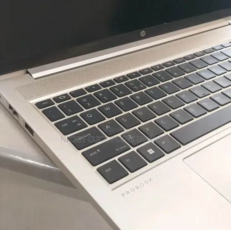 Laptop HP ProBook 450 G8 8GB Intel Core i5 SSD 500GB
