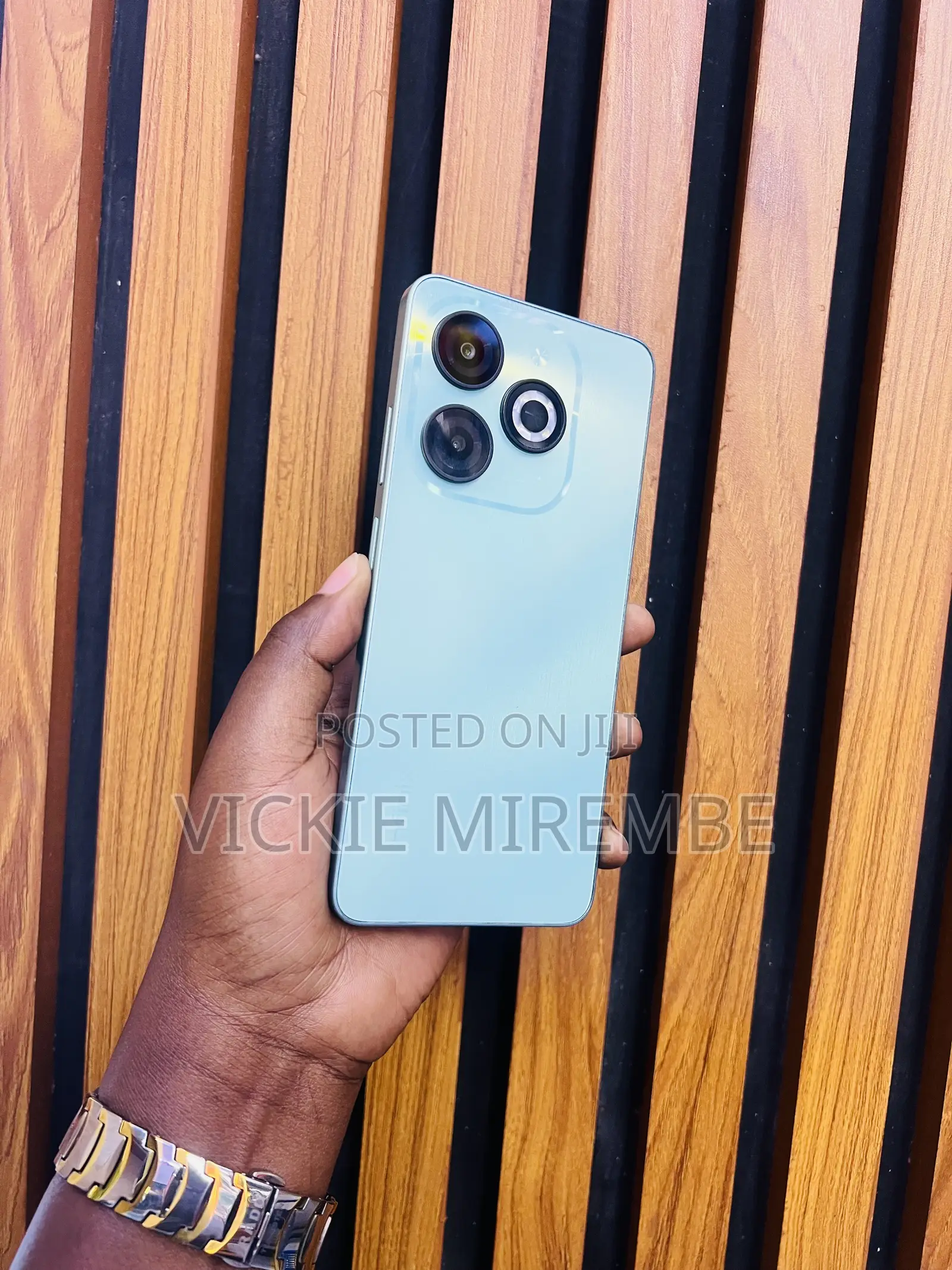 Infinix Smart 8 64 GB Green