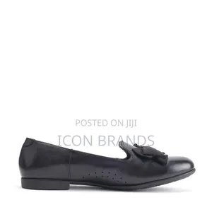 Startrite Inspire Black Leather Slip on School Shoes
