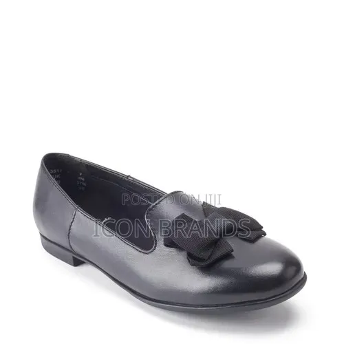 Startrite Inspire Black Leather Slip on School Shoes