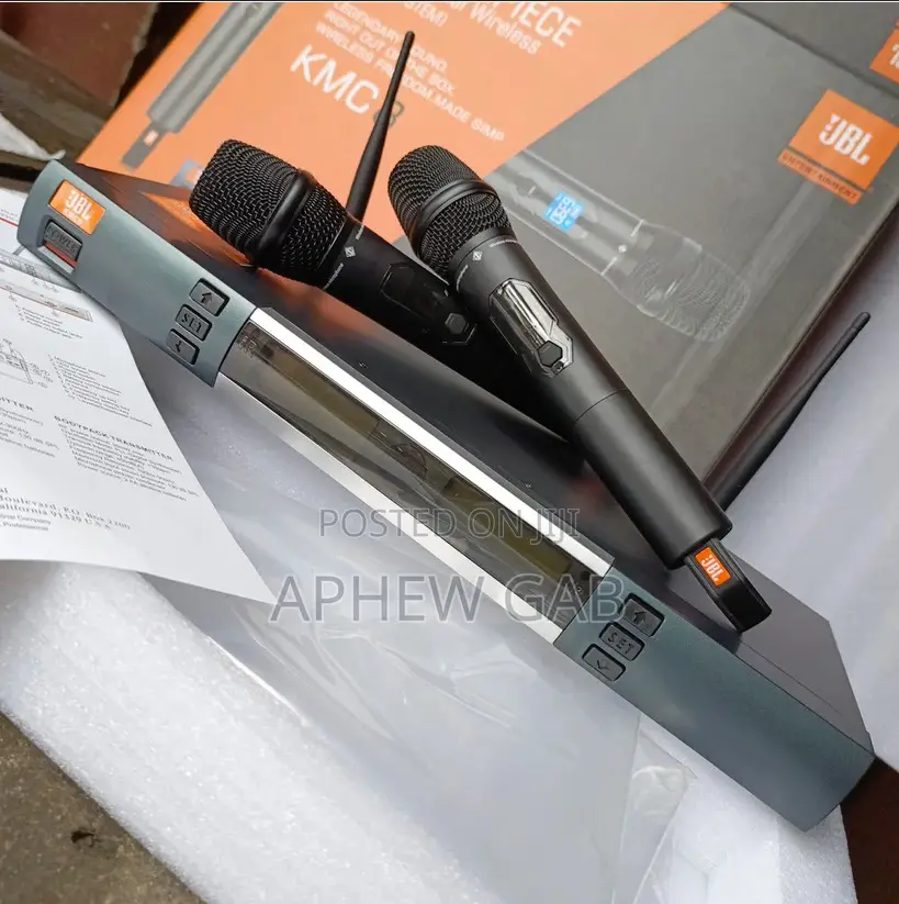 The JBL KMC8 Microphone