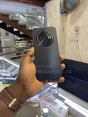 Tecno Spark 30C 128 GB Black
