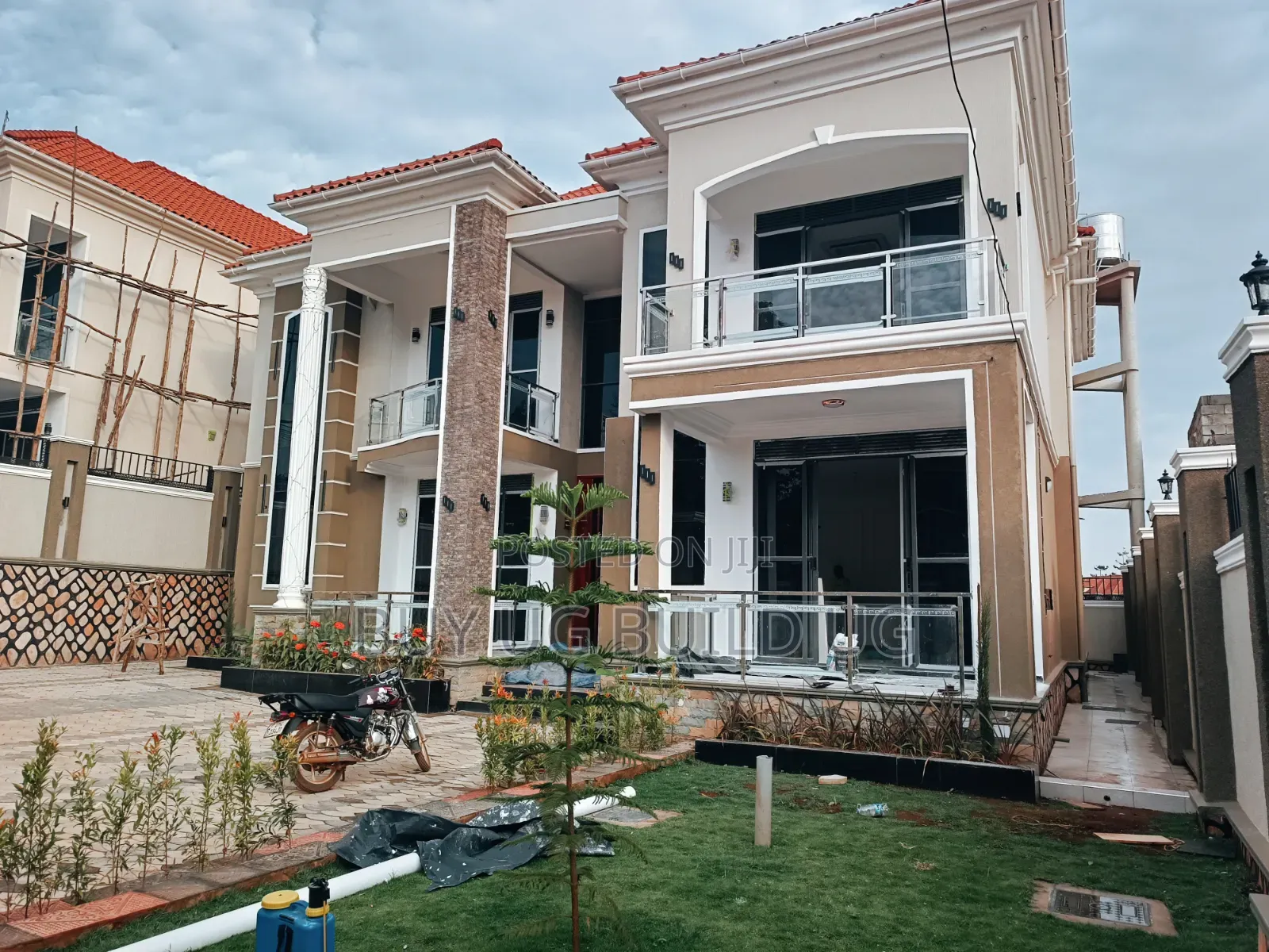 5bdrm Mansion in Najjera Kampala, Central Division for sale