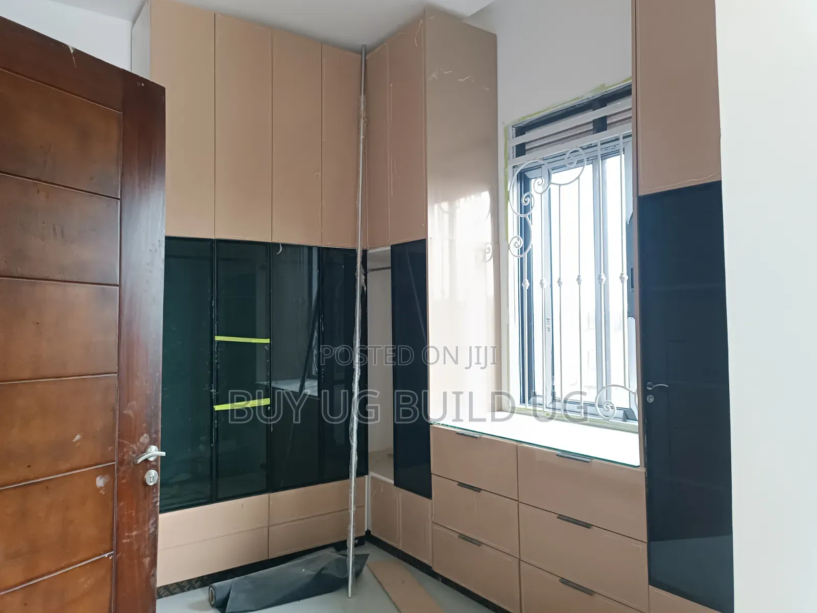 5bdrm Mansion in Najjera Kampala, Central Division for sale
