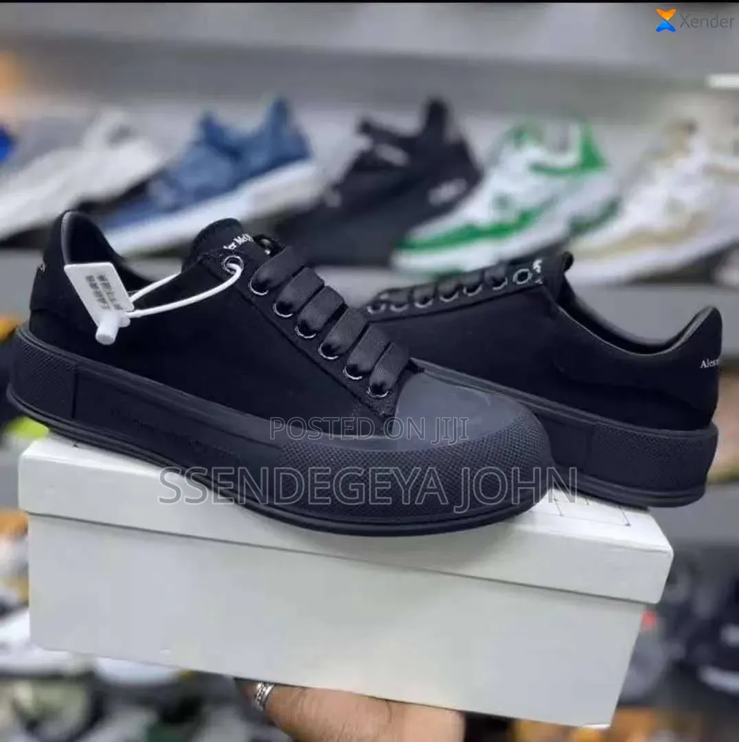 Alexander McQueen Deck Skate Plimsoll Sneakers