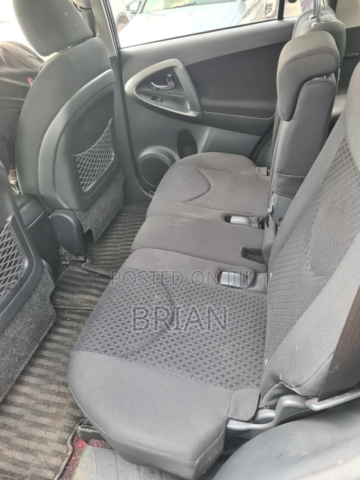 Toyota Vanguard 2012 Black