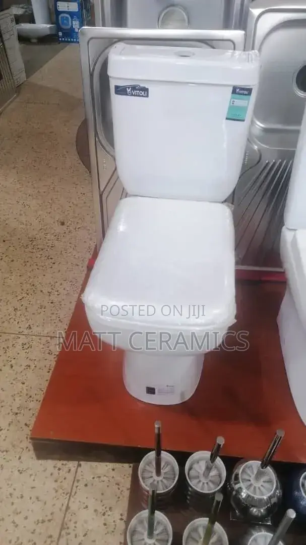 Vitoli Toilet