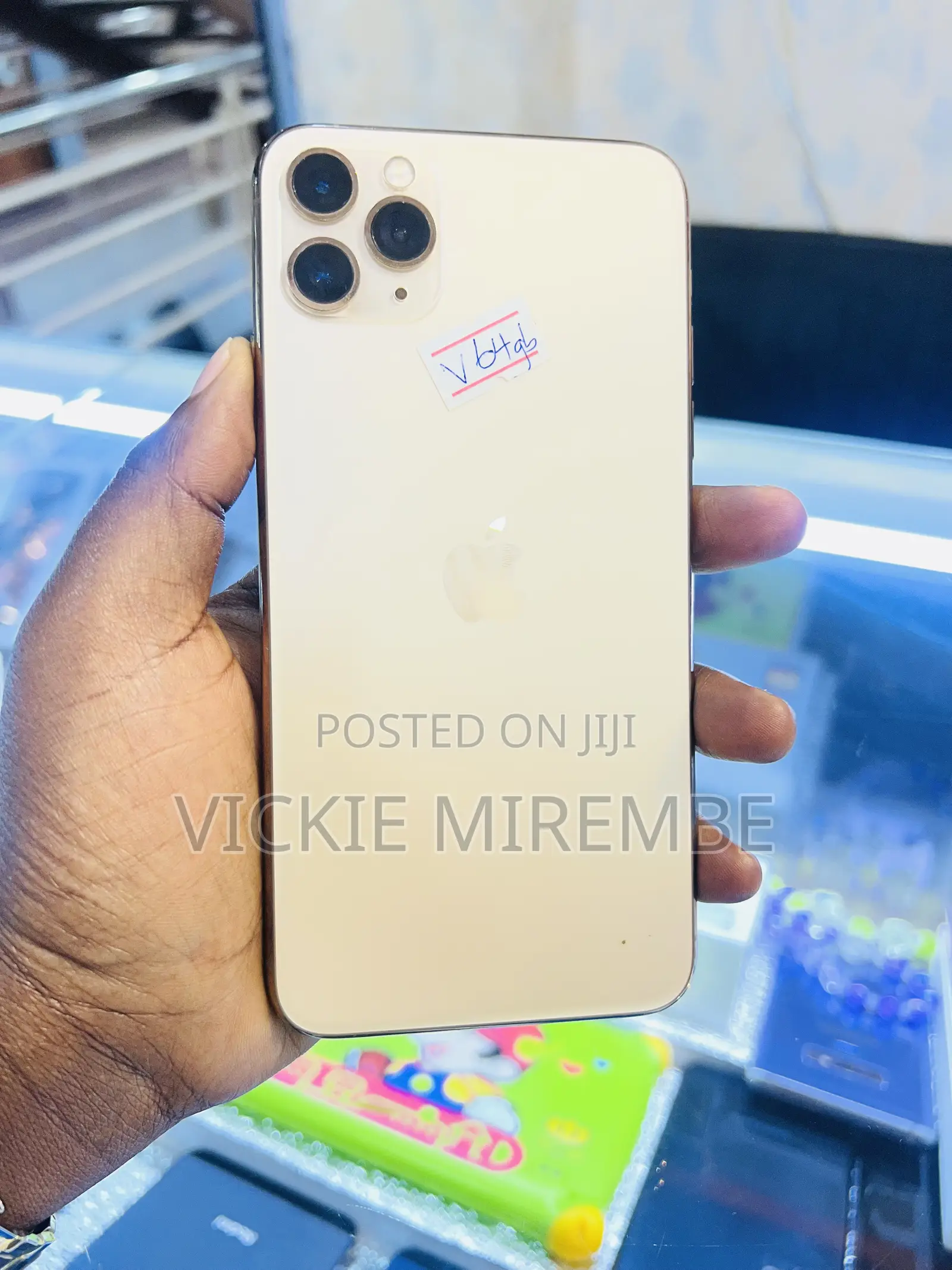 Apple iPhone 11 Pro Max 64 GB Gold