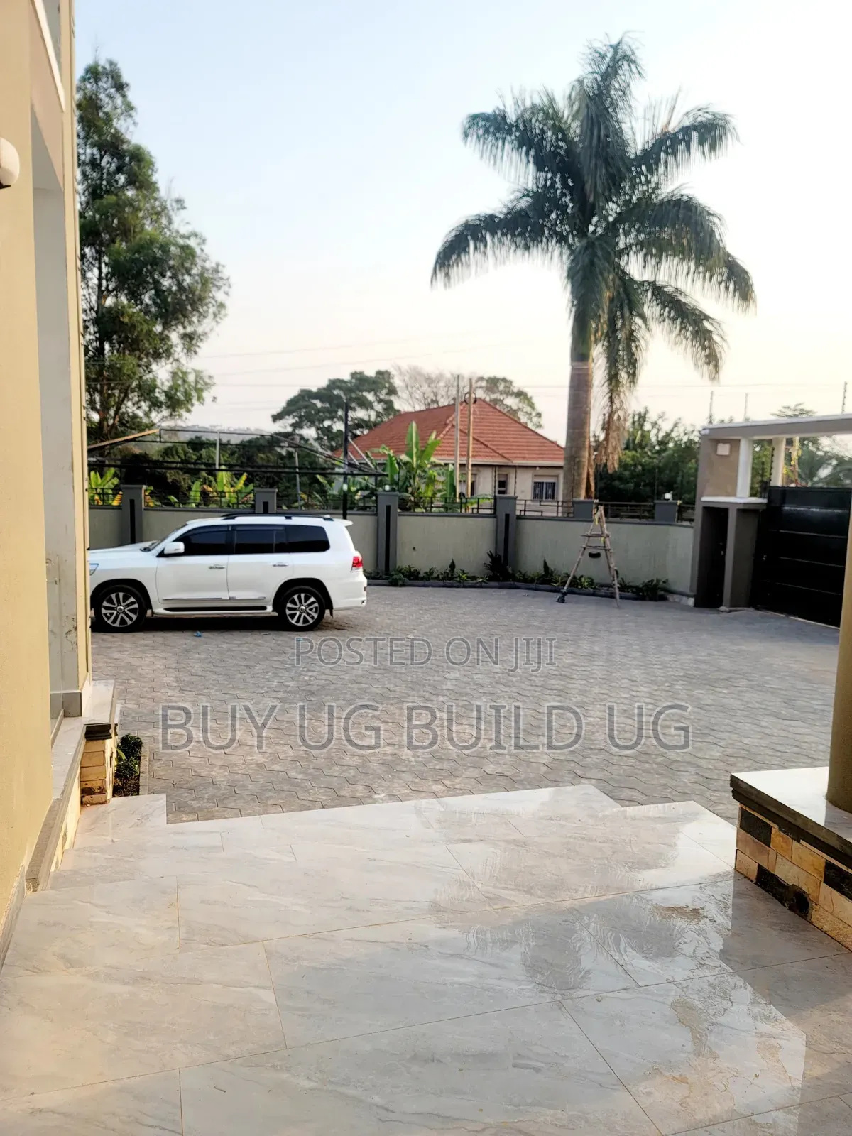 6bdrm Maisonette in Akright City, Central Division for sale