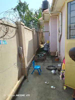 1bdrm Bungalow in Kira for sale
