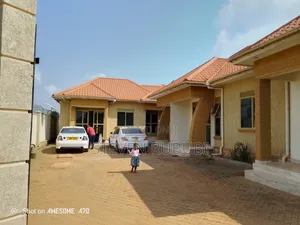 1bdrm Bungalow in Kira for sale