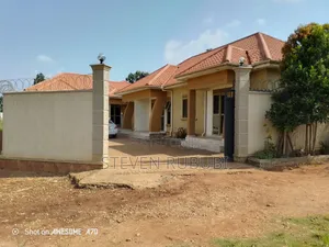 1bdrm Bungalow in Kira for sale