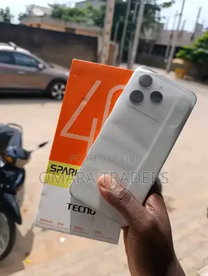 New Tecno Spark 40 128 GB White