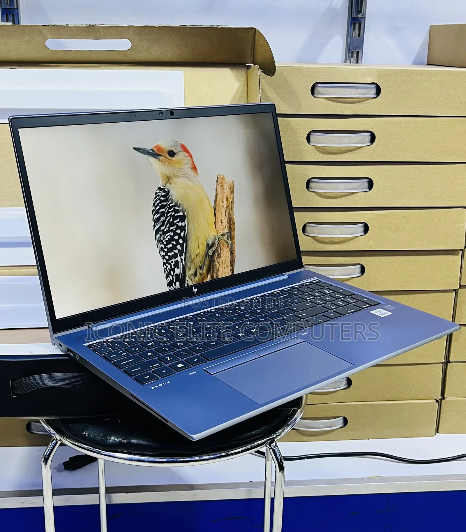 New Laptop HP ZBook Firefly 15 G7 16GB Intel Core i7 SSD 512GB