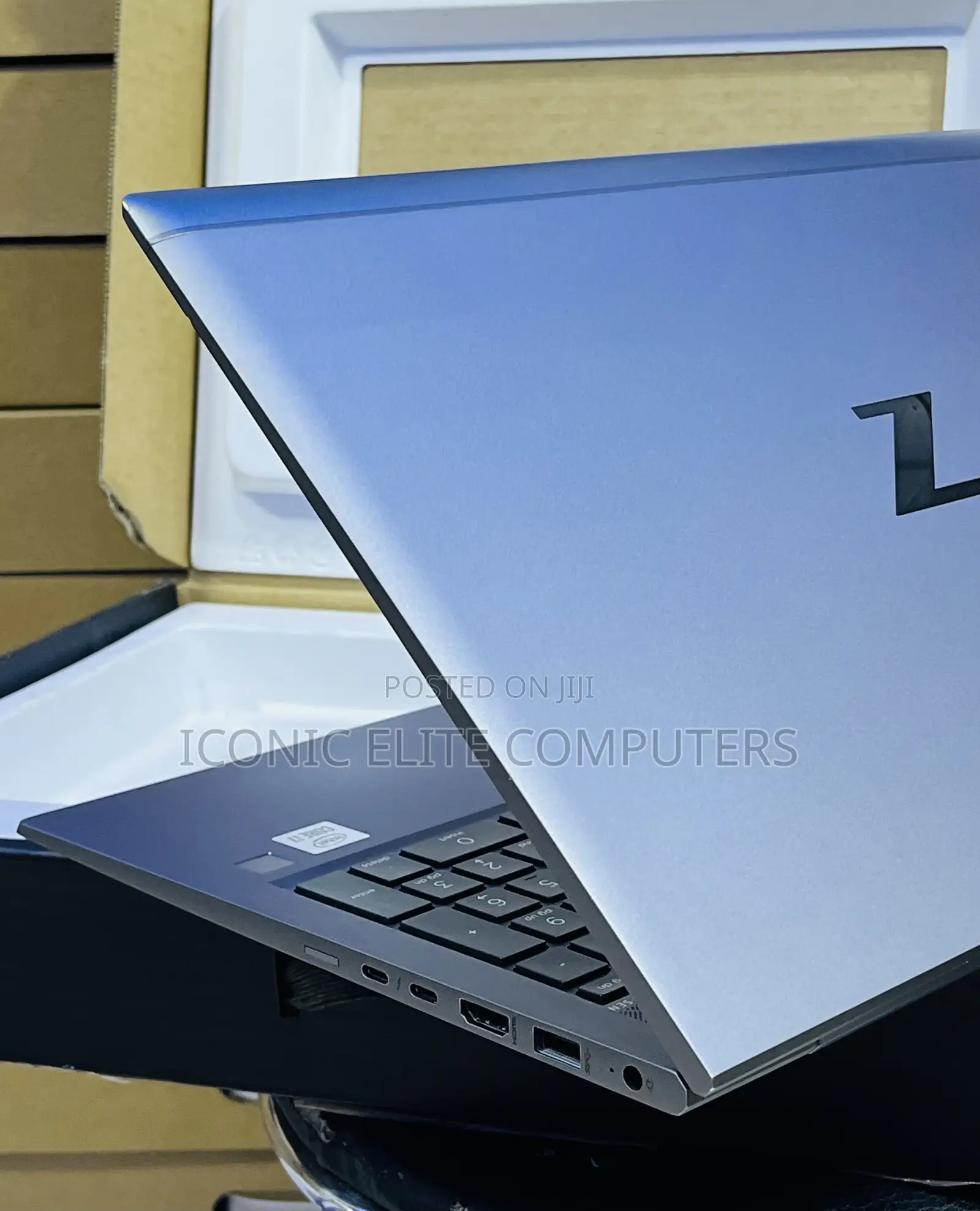 New Laptop HP ZBook Firefly 15 G7 16GB Intel Core i7 SSD 512GB
