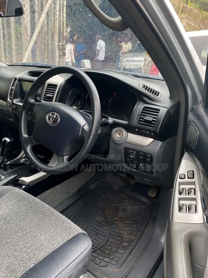 Toyota Land Cruiser Prado 2008 Gray