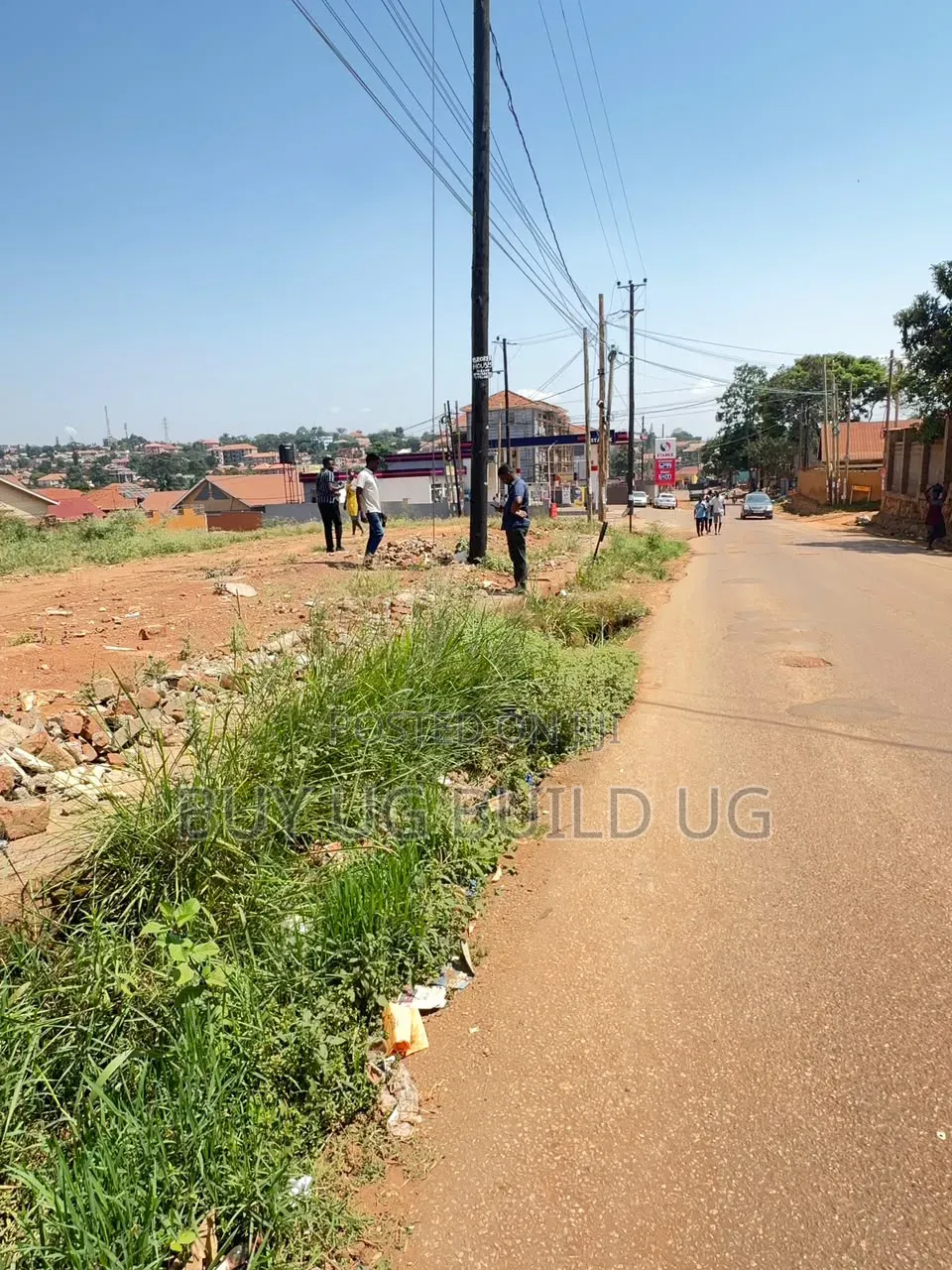 Commercial Plot 13 Decimals for Sale at 290m Kyaliwajala Mbalwa Road