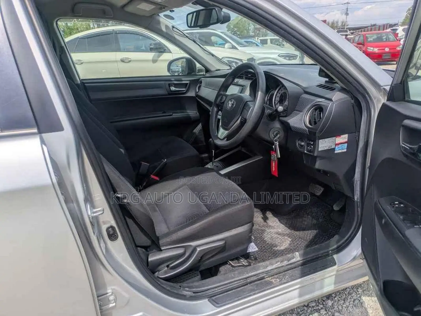 Toyota Corolla Fielder 1.5 Petrol FWD 2013 Silver