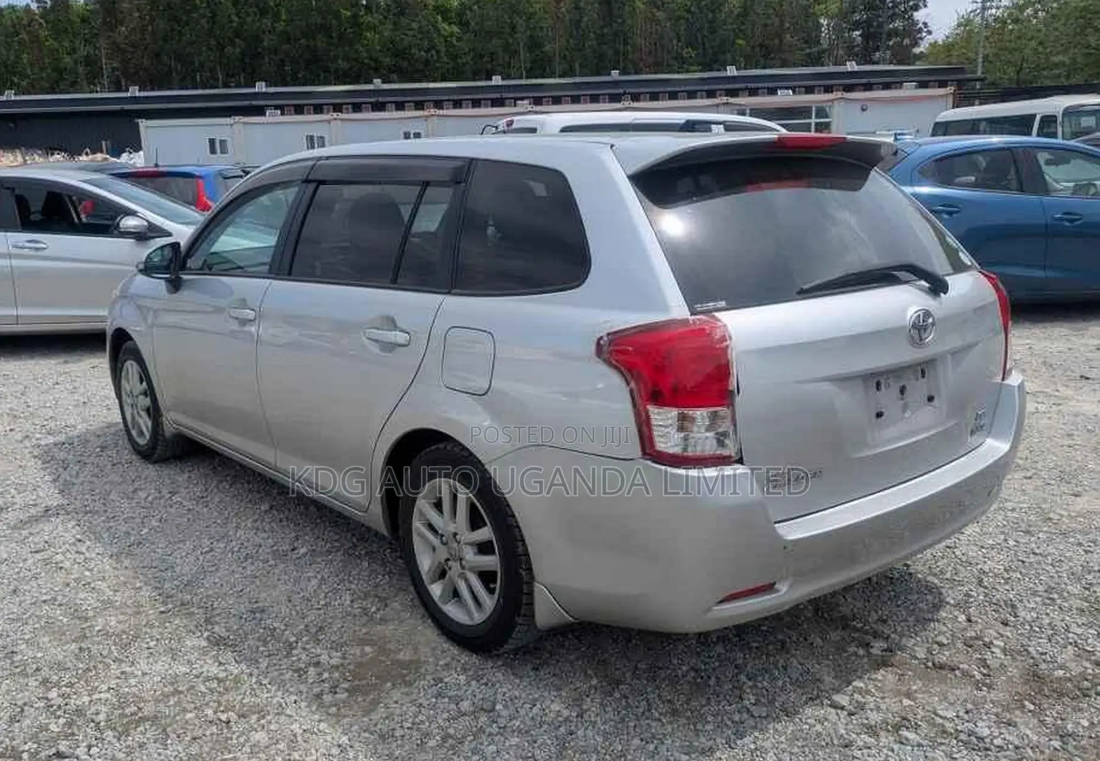 Toyota Corolla Fielder 1.5 Petrol FWD 2013 Silver
