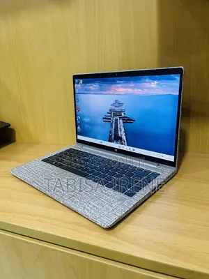 New Laptop HP ProBook 440 G10 8GB Intel Core i5 SSD 512GB