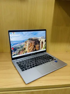 New Laptop HP EliteBook 640 G9 16GB Intel Core i5 SSD 512GB