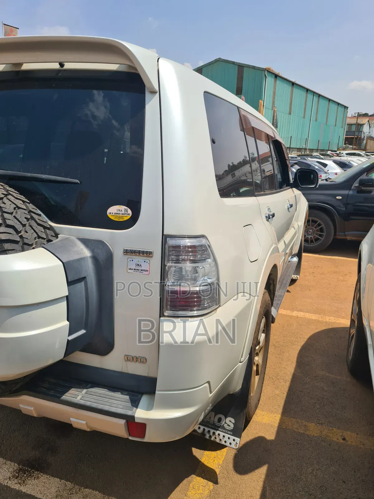 Mitsubishi Pajero 2011 White