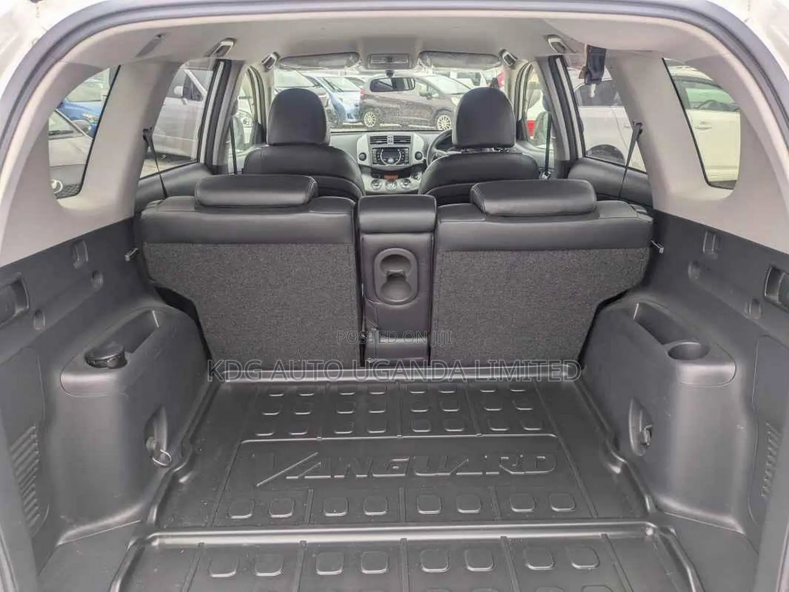 Toyota Vanguard 2011 Pearl