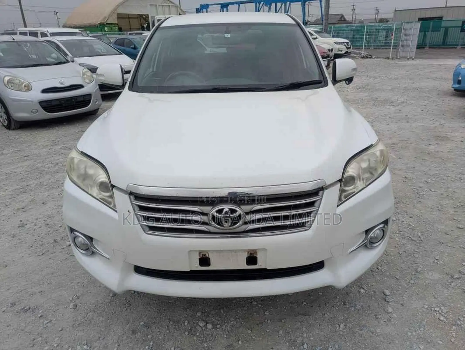 Toyota Vanguard 2011 Pearl