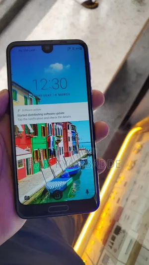 Sharp Aquos R2 64 GB Black