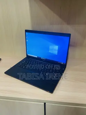 New Laptop Dell Latitude 7390 8GB Intel Core i5 SSD 256GB