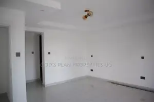 4bdrm House in Gaba Estate, Central Division for rent