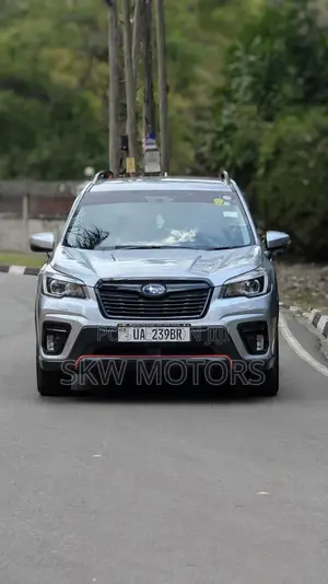 Subaru Forester 2018 Silver