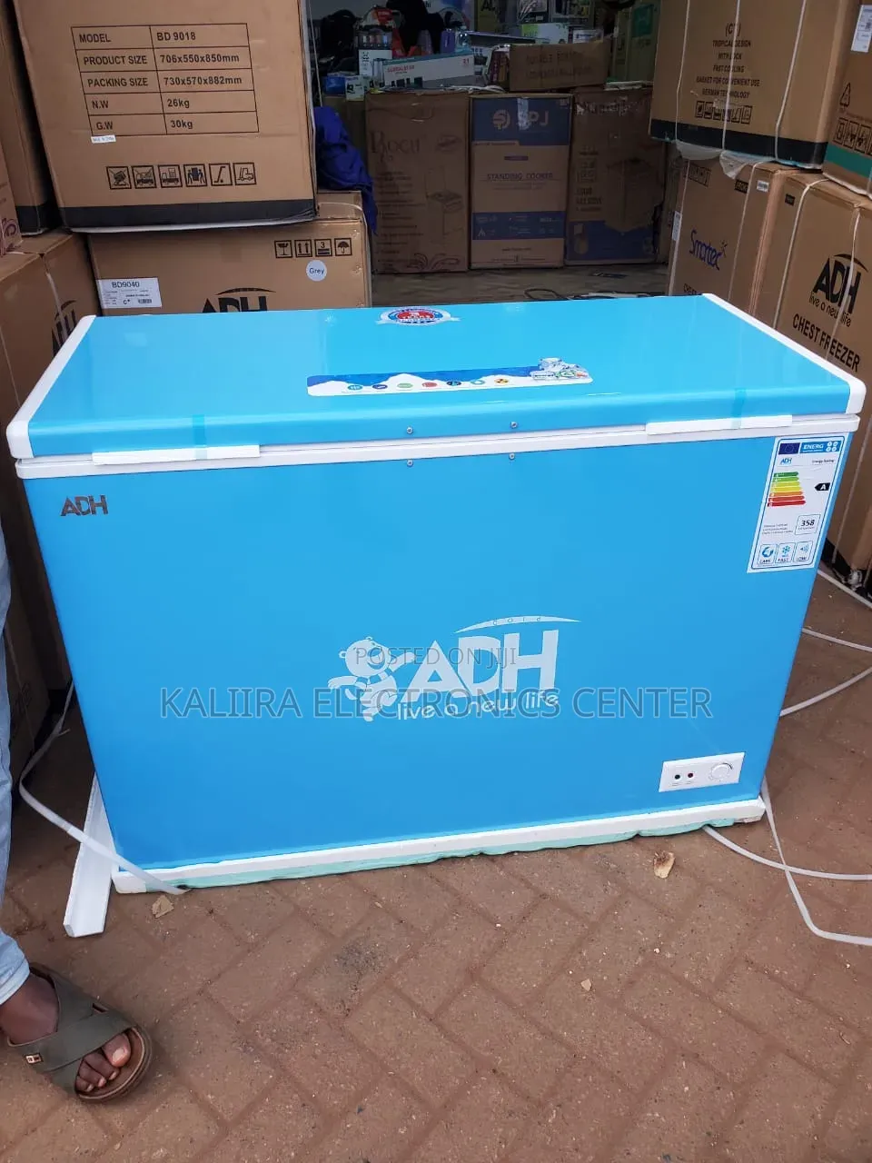 Adh Freezer 350l
