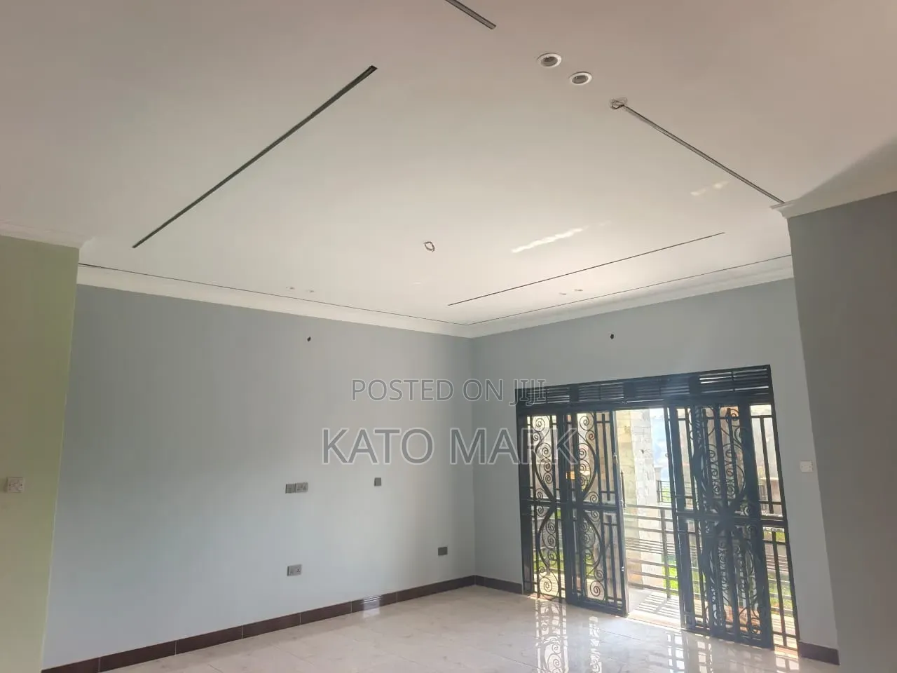 Furnished 3bdrm House in Seeta, Mukono TC for sale