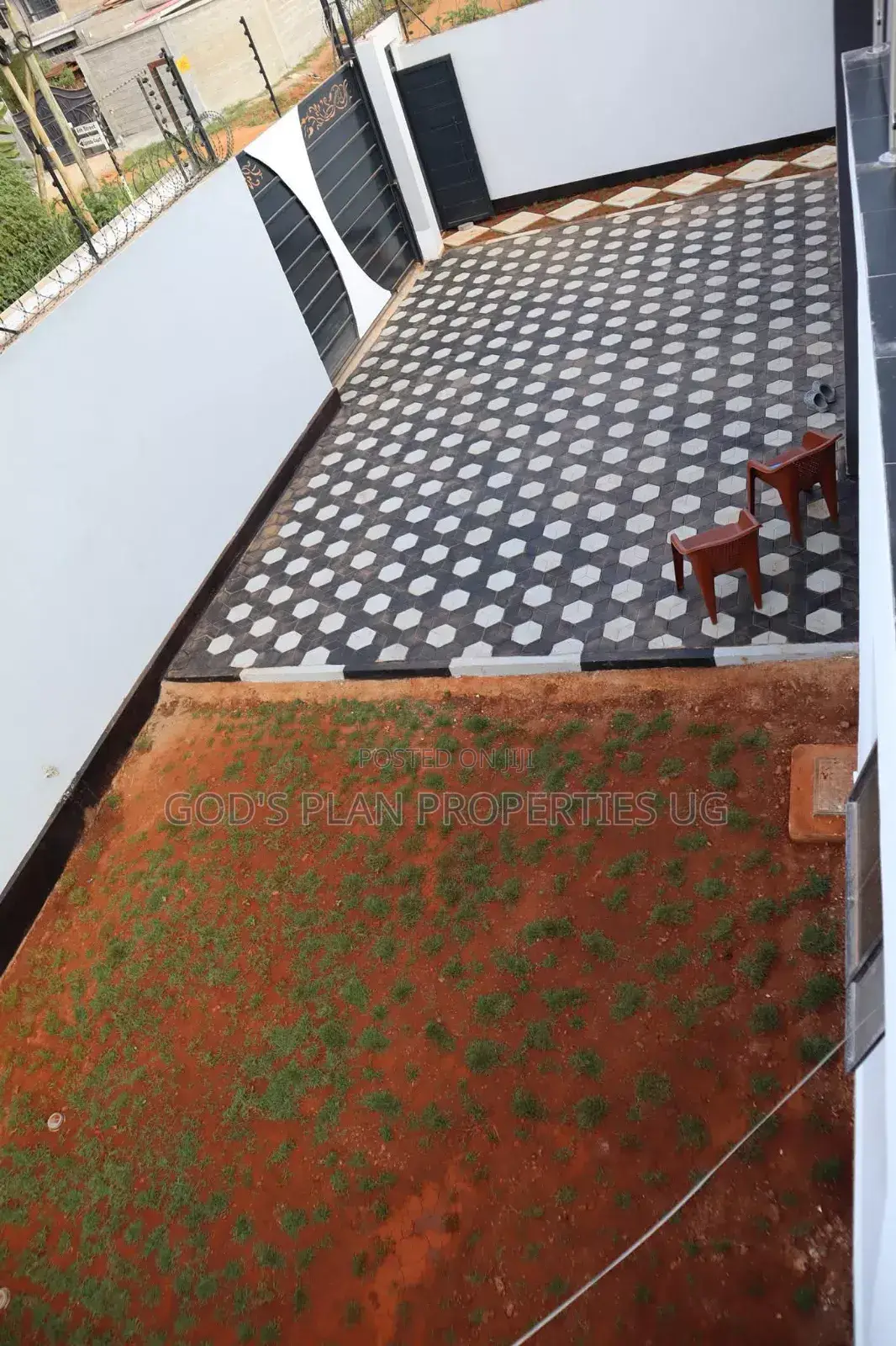 4bdrm House in Gaba Estate, Central Division for rent