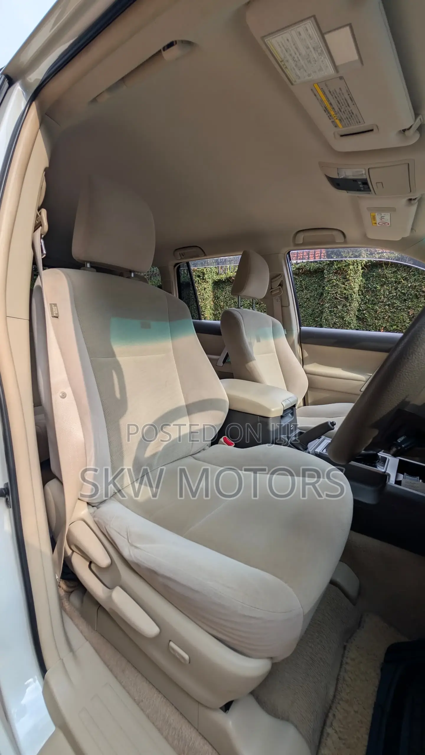 Toyota Land Cruiser Prado 2019 White