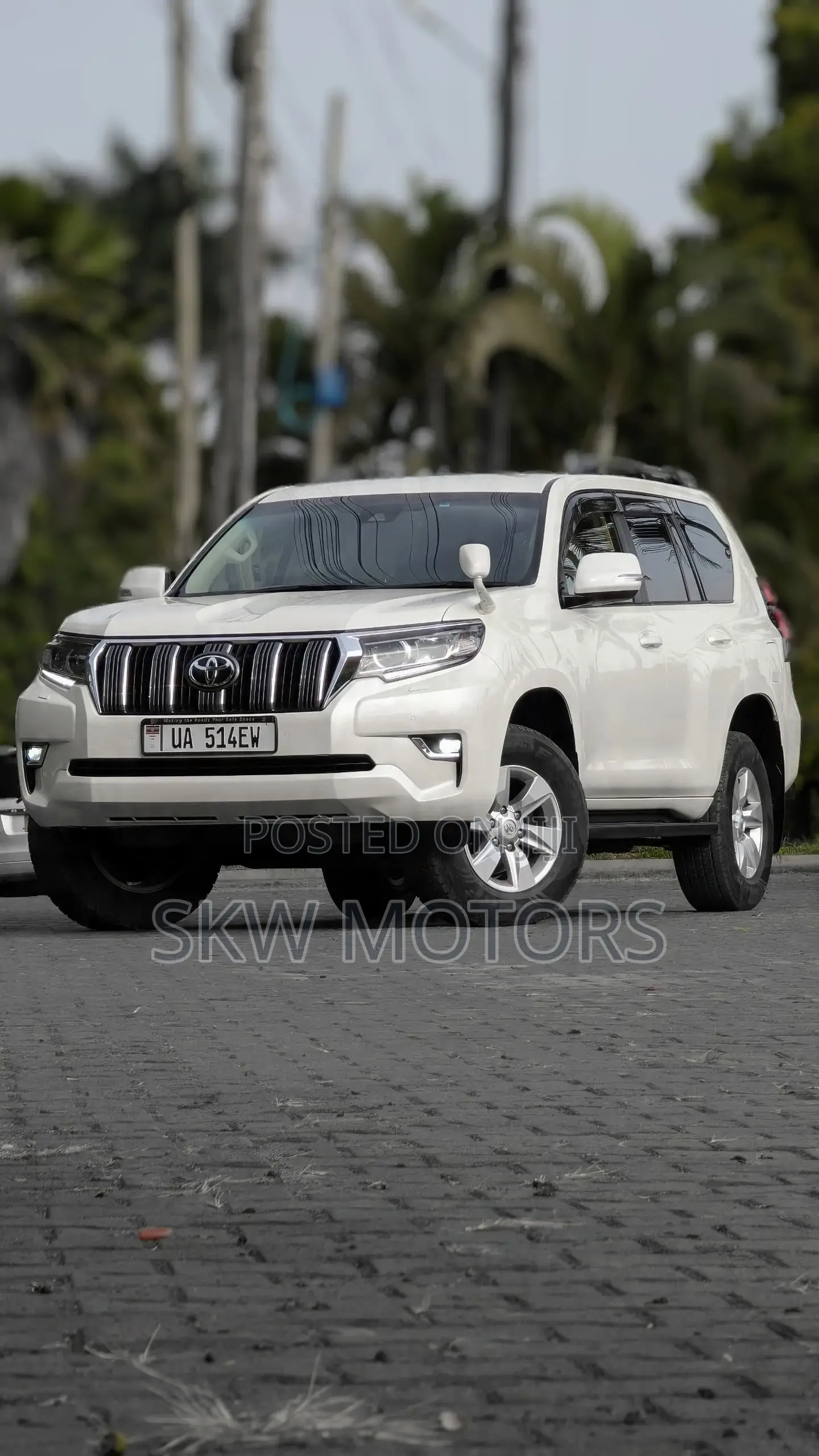 Toyota Land Cruiser Prado 2019 White