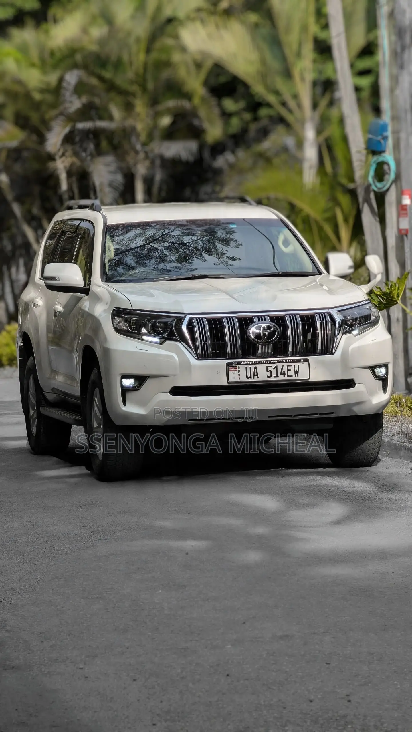 Toyota Land Cruiser Prado 2019 White