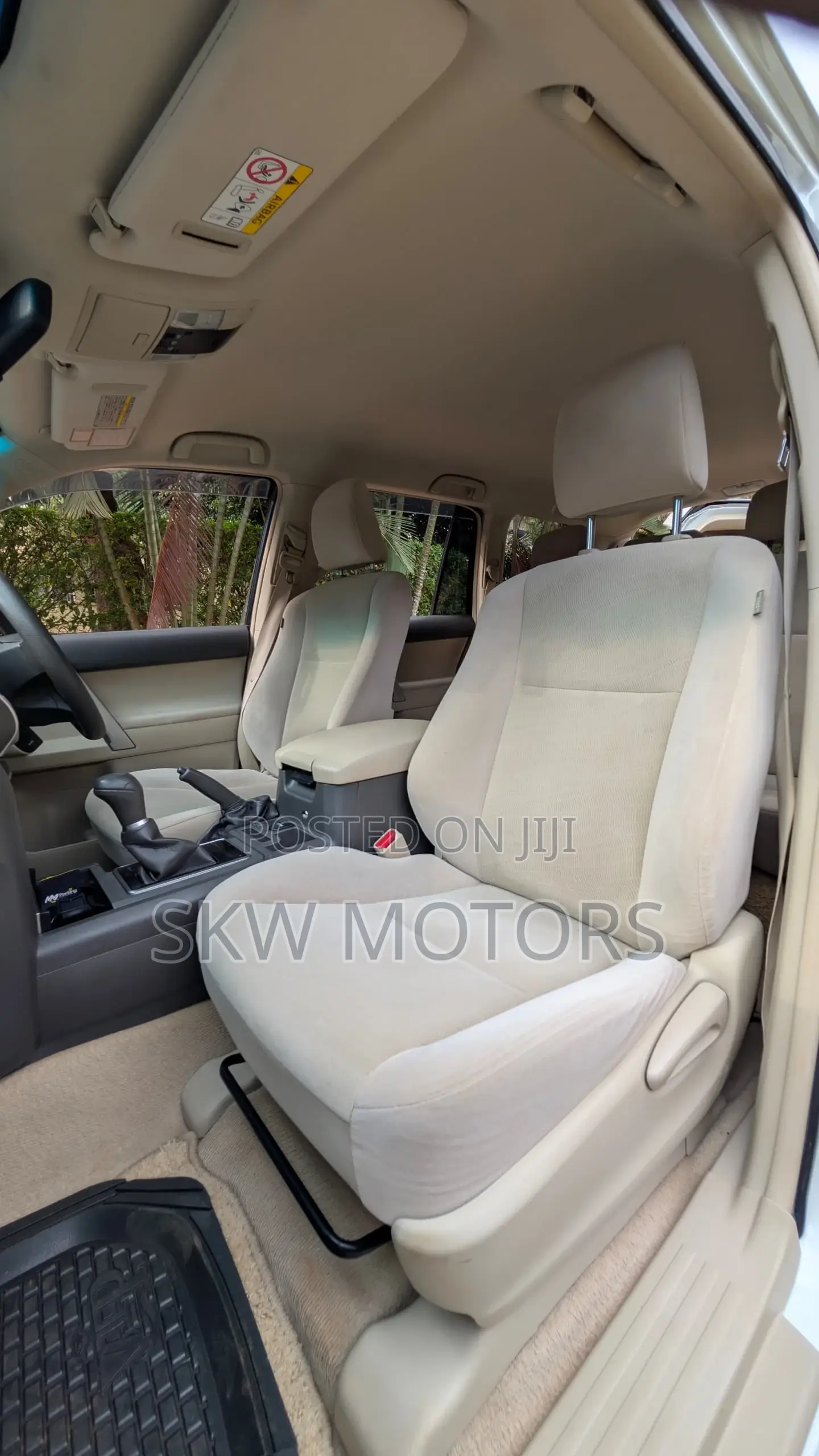 Toyota Land Cruiser Prado 2019 White