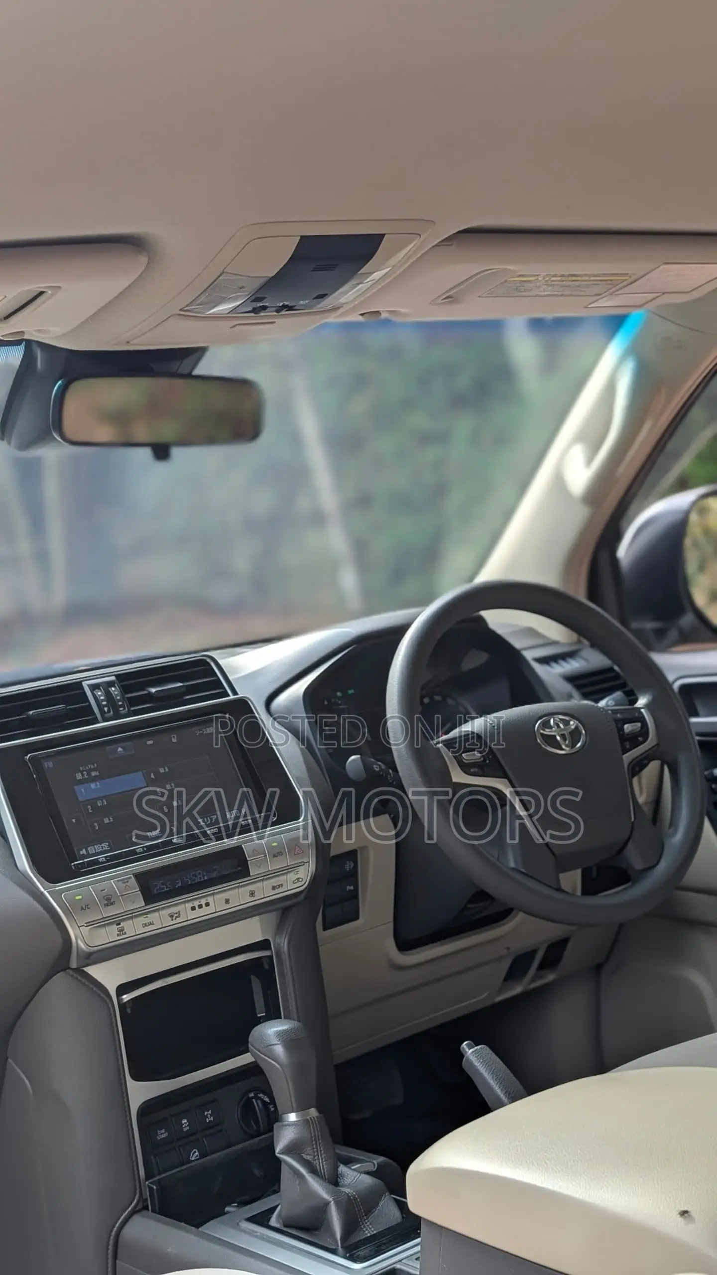 Toyota Land Cruiser Prado 2019 White