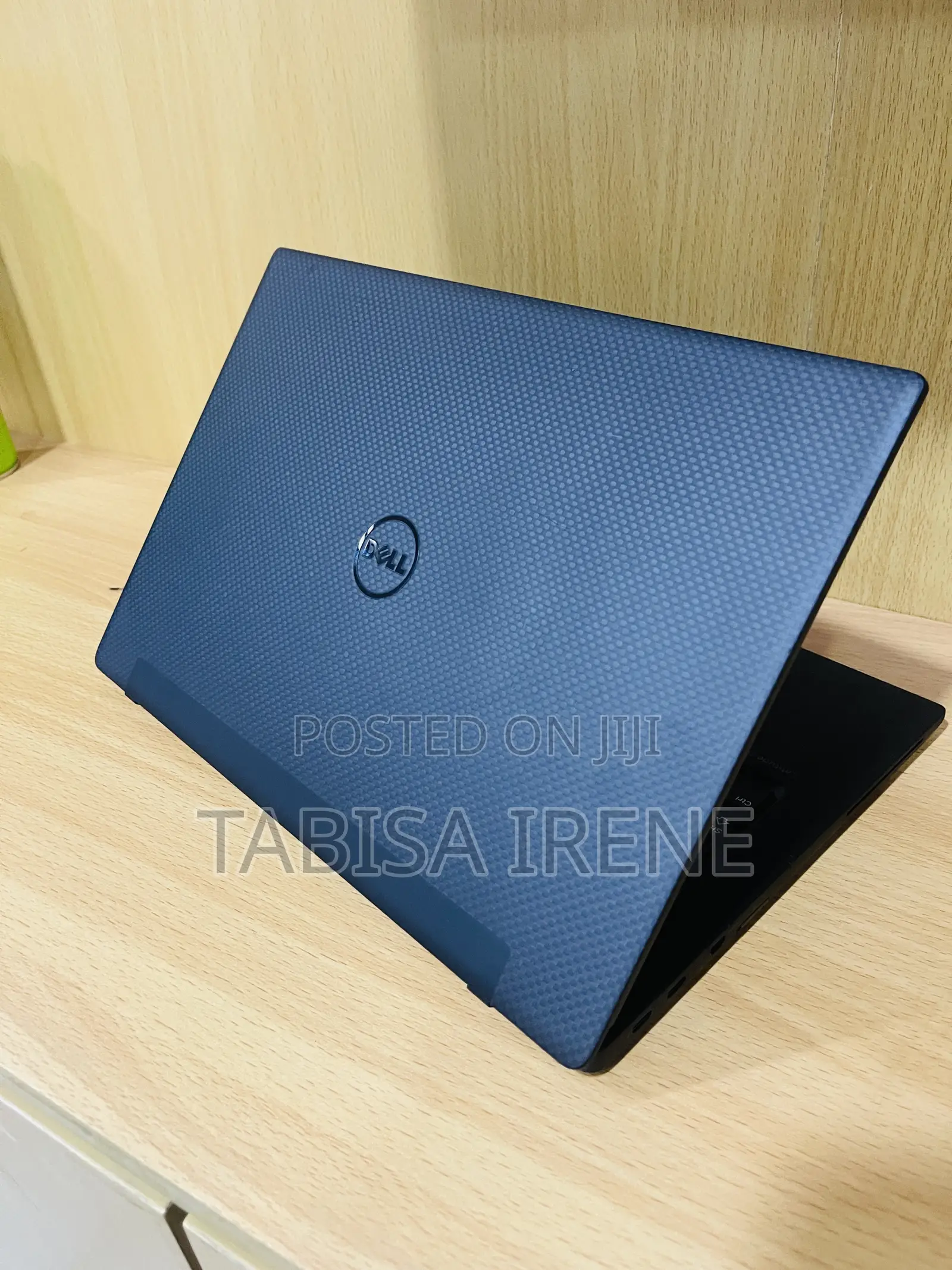 New Laptop Dell Latitude 13 7370 8GB Intel Core M3 SSD 256GB