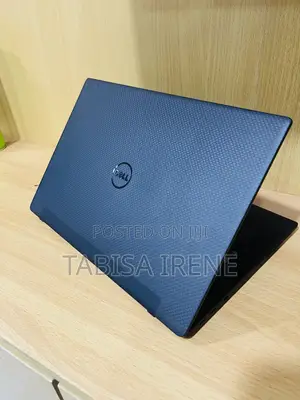 New Laptop Dell Latitude 13 7370 8GB Intel Core M3 SSD 256GB