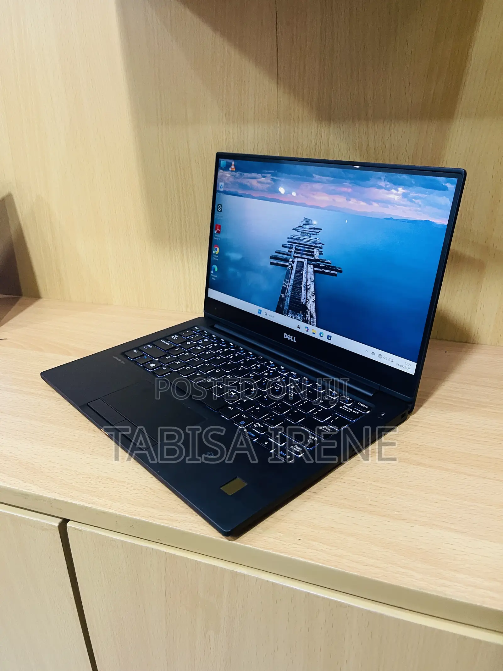 New Laptop Dell Latitude 13 7370 8GB Intel Core M3 SSD 256GB