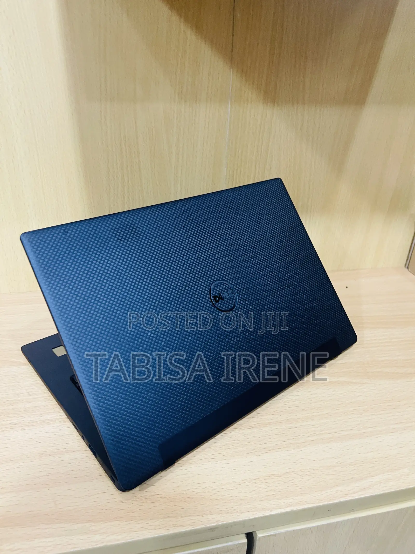 New Laptop Dell Latitude 13 7370 8GB Intel Core M3 SSD 256GB