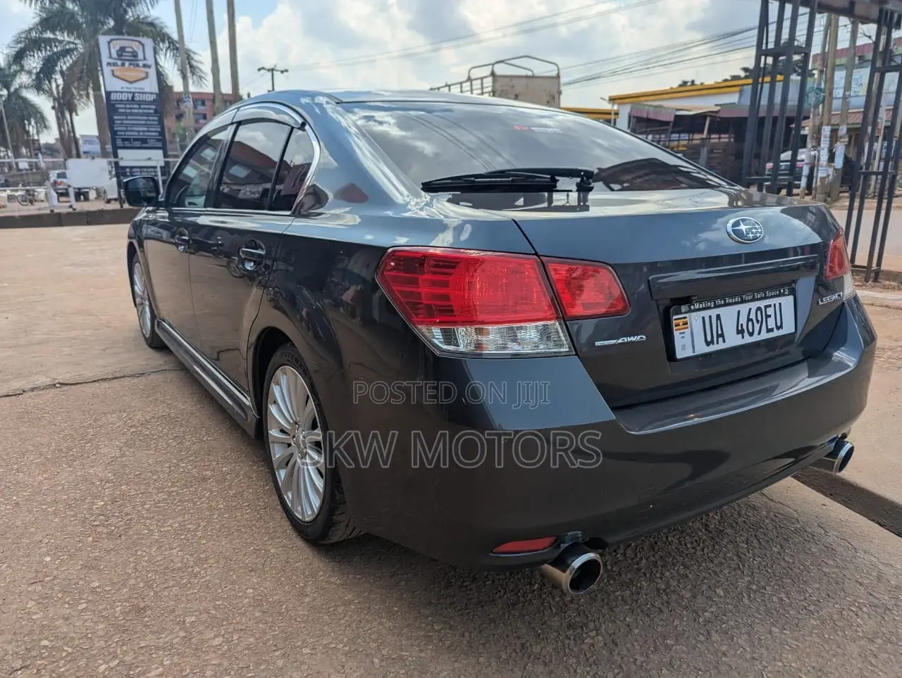 Subaru Legacy 2011 Gray