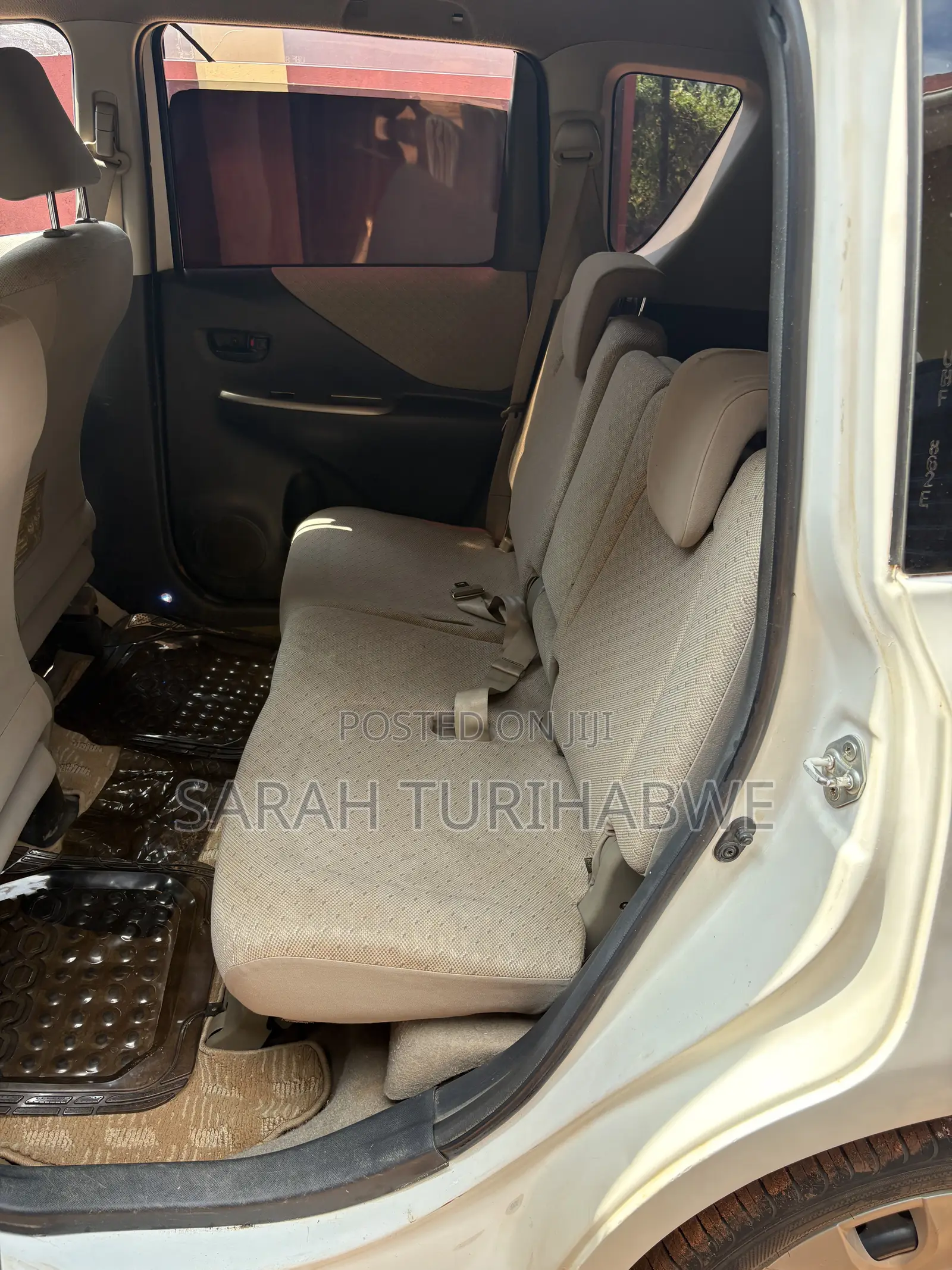 Toyota Ractis 2006 White