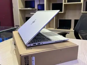 Laptop HP EliteBook 840 G8 16GB Intel Core i5 SSD 256GB